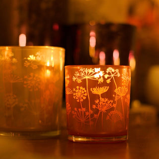 Bougie magnifique avec fleurs