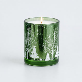 Bougie parfumée Aube givrée vert sapin, verre gravé d'une forêt enneigée